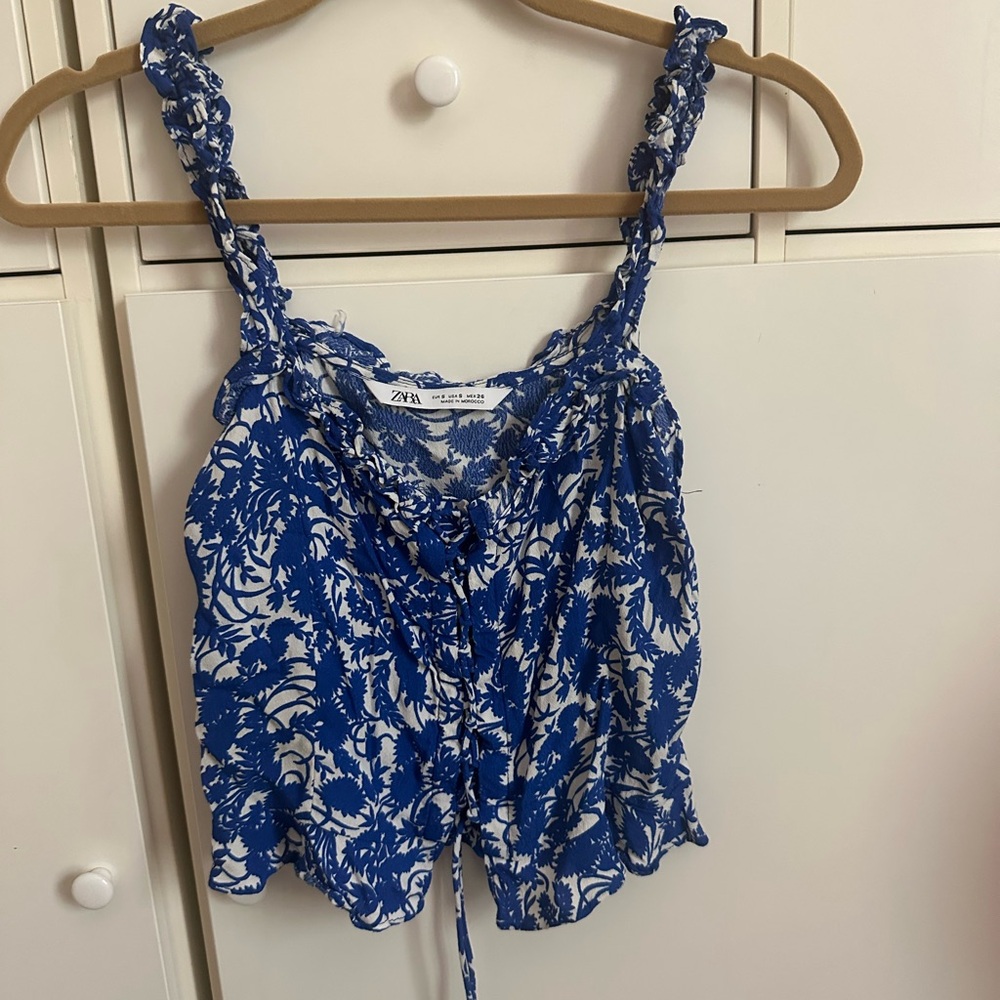 Zara Women's Blue and White Camisole